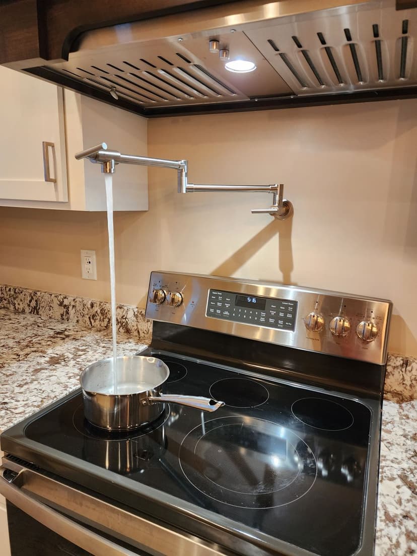 Fast and Reliable Solutions's image